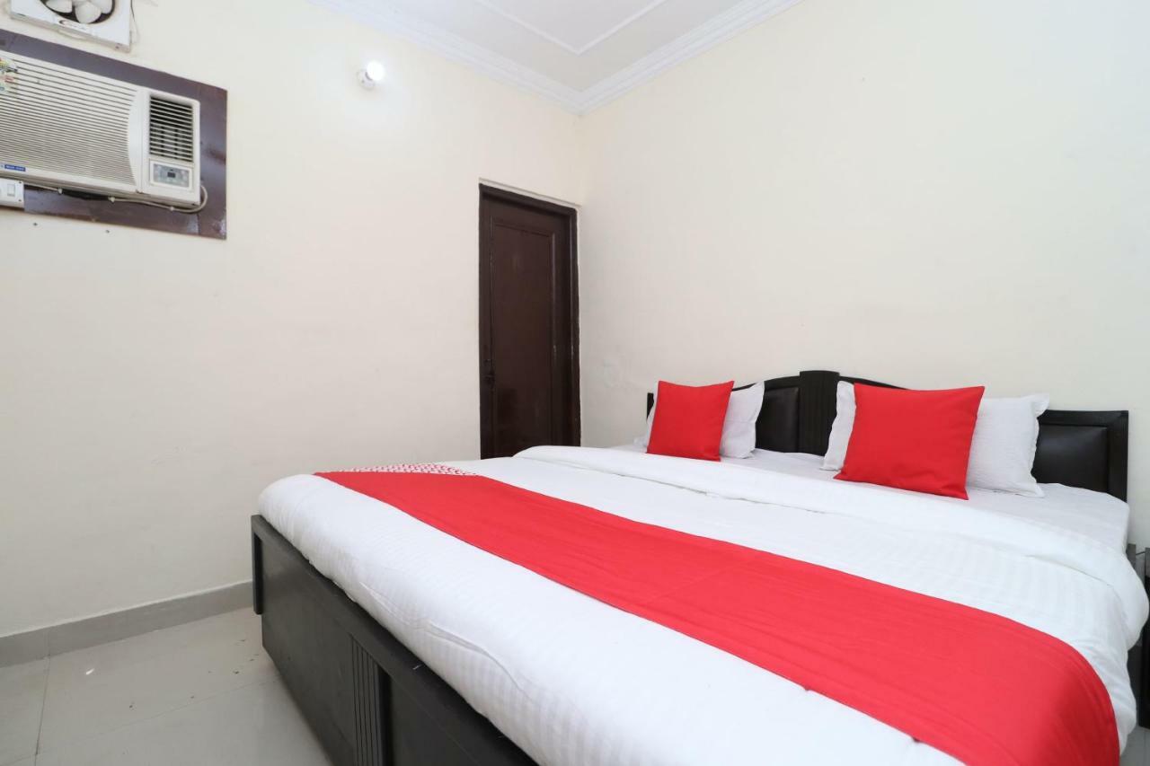 Oyo 37721 Hotel Kings Pathankot Exterior photo