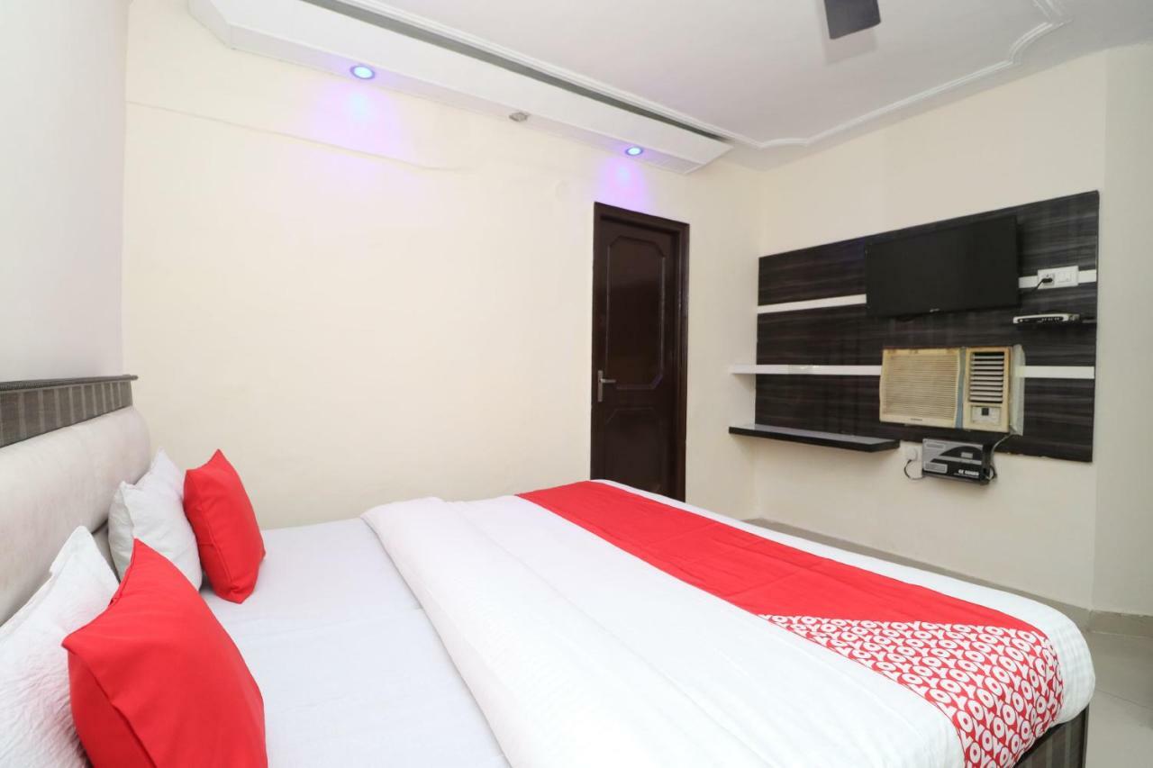 Oyo 37721 Hotel Kings Pathankot Exterior photo