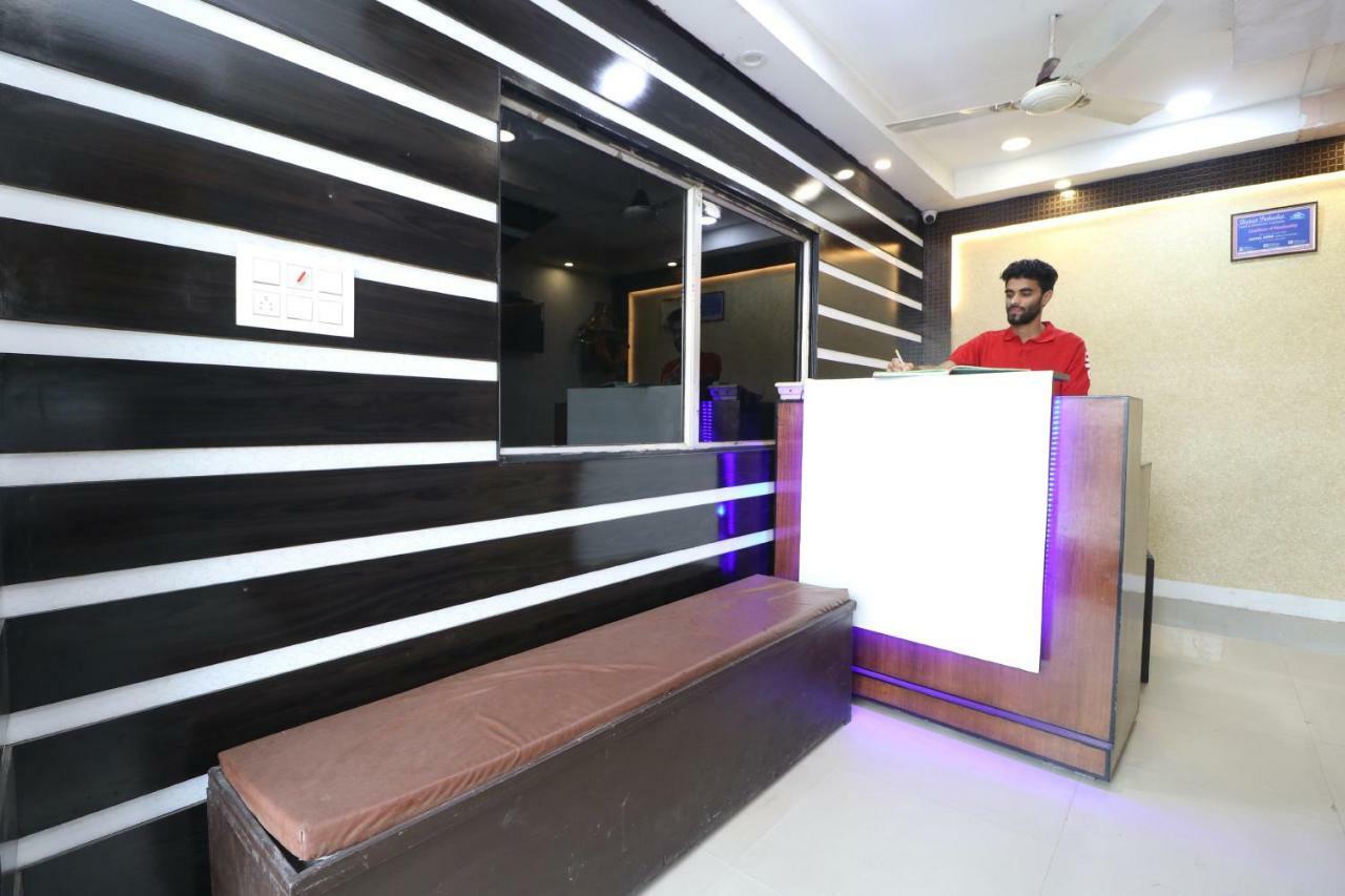 Oyo 37721 Hotel Kings Pathankot Exterior photo